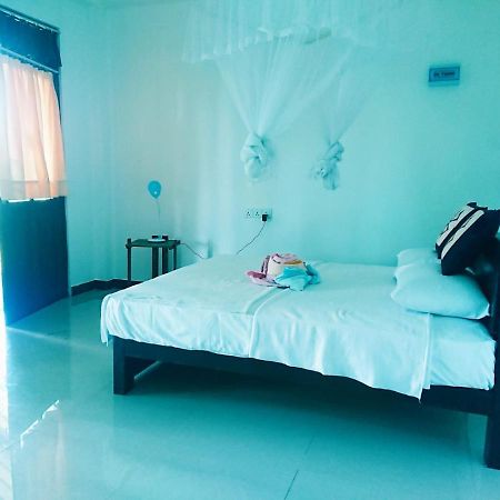 Dulmini Homestay エッラ エクステリア 写真
