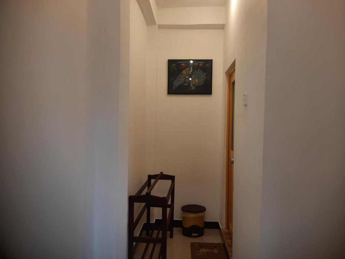 Dulmini Homestay エッラ エクステリア 写真